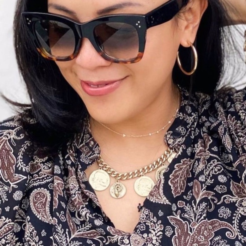 Stella & Dot | Heritage Gold Coin Chunky Link Necklace✨Retired✨ - Picture 3 of 10